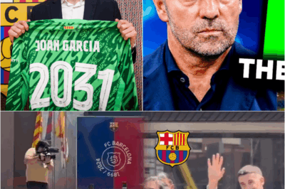 🔥 Welcome Joan Garcia! The Young Star Finally Arrives at Camp Nou for Barcelona Presentation! ⚽🎉