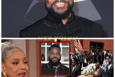 🕯️ “I Should’ve Answered His Last Call”—Phylicia Rashad’s AGONIZING Admission After Malcolm-Jamal Warner’s Mysterious Death Leaves Fans SHOOK 📞💔 She played his mother on screen—but in real life, she may have missed his cry for help. Phylicia Rashad is reportedly inconsolable after learning Malcolm tried to reach her hours before his tragic passing. “I didn’t recognize the number,” she whispered, trembling. What did he want to say? What secret was buried in that missed call? Now, all she can do is beg the world to remember who he really was. 👇