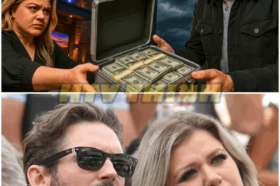🐿️ SHOCKING TWIST 💔 Kelly Clarkson Was Secretly Paying Ex Brandon Blackstock MILLIONS Before His Passing – Stunning Court Docs, Bitter Battles, And A Financial Bombshell That Adds A Dark New Chapter To Their Tumultuous Love Story 💵