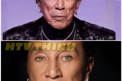 🕊️ “He Was My Fan, Too!” — Smokey Robinson’s SECRET Friendship with John Lennon Exposed at 85!