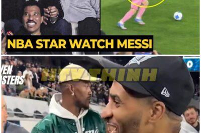 😲🔥 NBA Elite Including Steph Curry Captivated by Messi’s Masterclass on the Soccer Pitch! ⚡️🏀