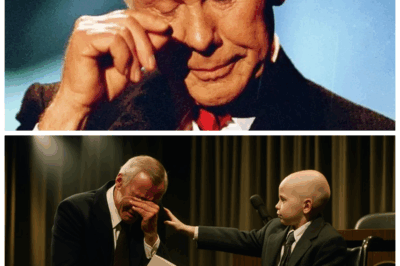 🐘 Johnny Carson’s Tearful Breakdown on Air: The 7-Year-Old’s Words That Tore Through Decades of Silence 🎬💔 — What started as a light-hearted moment turned into a seismic emotional breakthrough when a young child’s candid words struck a nerve deep within Johnny Carson. His tearful breakdown revealed secrets and sorrows hidden from the public eye, forever altering his legacy. “Because sometimes, innocence is the most powerful weapon.” 👇