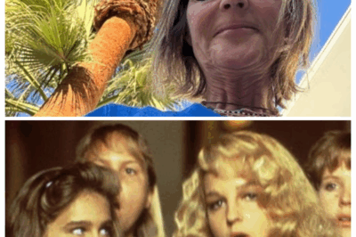 She’s an Oscar winner who worked with Mel Gibson and Jack Nicholson… can you guess who in this rare selfie?