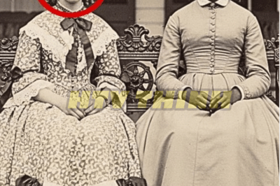 This photo of two friends seemed innocent — until historians noticed a dark secret