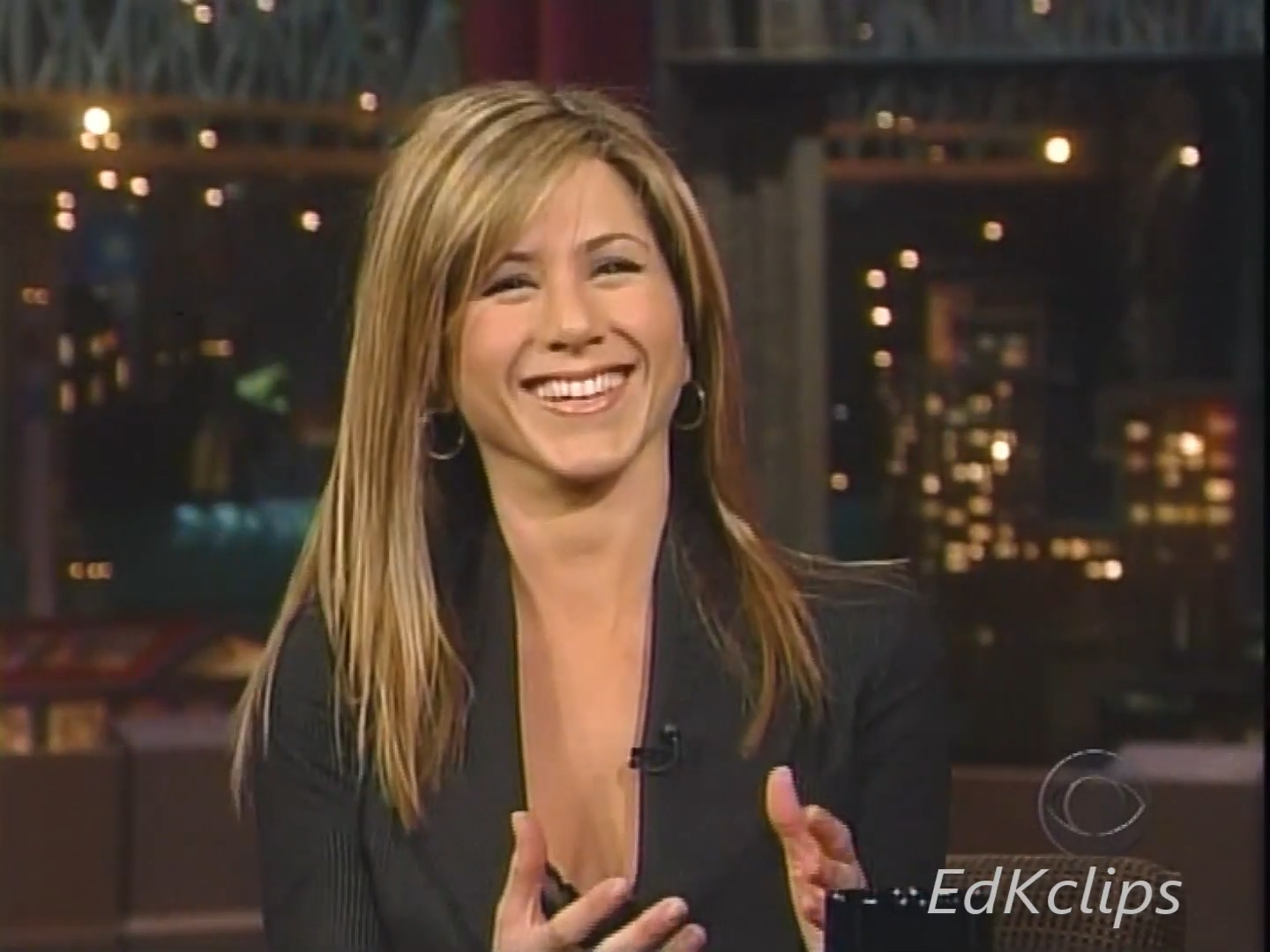 Jennifer Aniston _Along Came Polly_ - Jan. 2004 10-24 screenshot