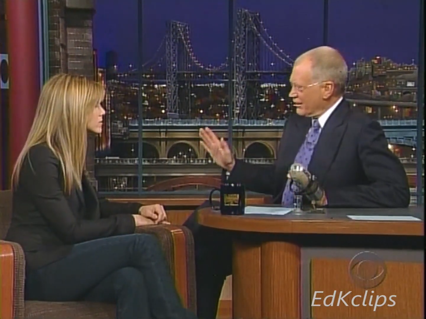 Jennifer Aniston _Along Came Polly_ - Jan. 2004 4-25 screenshot