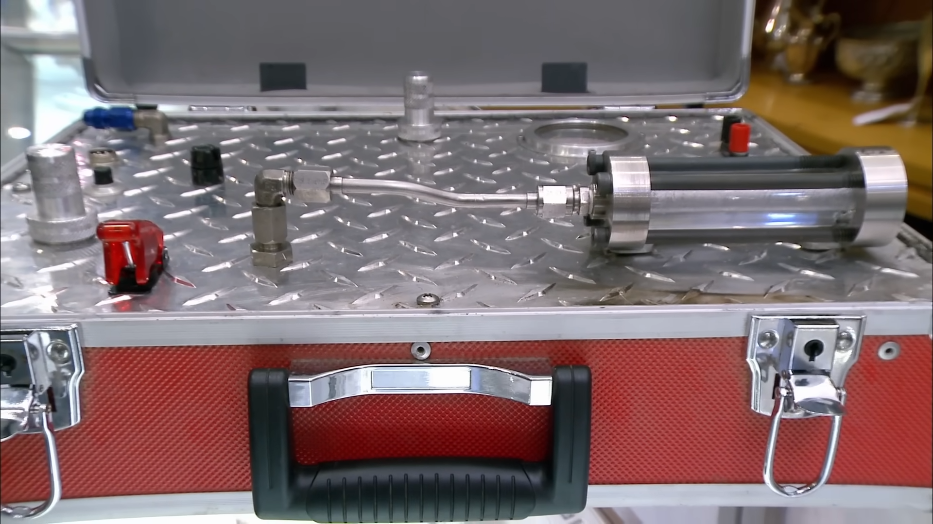 Rick Nerds Out Over the Coolest Finds in the Shop _ Pawn Stars 6-3 screenshot