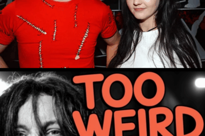 Minimal Band, MAXIMUM Drama – The White Stripes’ Seriously WEIRD RIDE!