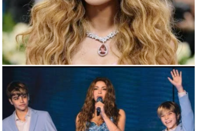 🐘 Shakira Canta “Acróstico” por Primera Vez en Vivo: Un Momento Inolvidable Junto a Sus Hijos 💖 “Cuando la música se convierte en un abrazo familiar.” Shakira emocionó a todos al interpretar “Acróstico” por primera vez en vivo, rodeada de sus hijos. Este conmovedor momento no solo mostró su talento, sino también el profundo amor que siente por su familia. La conexión palpable en el escenario dejó a los espectadores con lágrimas en los ojos, recordándoles la belleza de la música y la familia. ¿Qué impacto tiene este tipo de actuaciones en la relación entre los artistas y sus seguidores? 👇