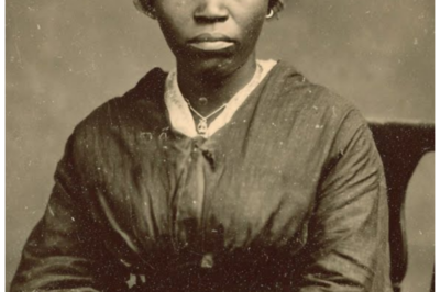 The Slave Woman at the Heart of Georgia’s Most Terrifying Folklore ✦ The Vanishing of 1853 Georgia still whispers about the year the children disappeared. Not taken. Not harmed. Just… gone. 🌑 They lived on a plantation wrapped in heat and secrets. A place where shadows stretched too far across the fields. And at the center of every rumor stood one woman the town never understood. Some said she knew things no one taught her. Herbs. Cures. Warnings that always came a day too late. Others swore she walked the pig pens at night, lantern flickering, whispering into the dark. Not to the animals. To something older. Something the elders refused to name. Then the children vanished at dawn. No screams. No struggle. Just footprints leading toward the edge of the woods — and stopping. The master accused her. Neighbors feared her. And the swamp seemed to hold its breath. ✦🕯️ But when they searched the pens, the barns, the trees, there was nothing. No sign of the children. No sign of her. Only a single lantern left burning beside the fence. The truth was never found. Only a legend sharp enough to outlive them all. ⚠️ 👉 Click the link below to read the full story...