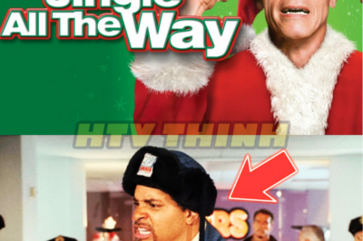 “The Untold Story of Jingle All the Way: Plagiarism, Heat, and a $20 Million Fight! 💥 What Went Wrong?” What if we told you that this Christmas favorite almost never happened? With a plagiarism lawsuit looming and actors suffering in boiling costumes, the making of “Jingle All the Way” was anything but merry. Discover the bizarre truths that will make you rethink this holiday staple! 👇