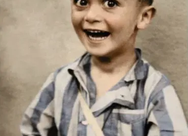 🎁 The Haunting Photographs of World War II That Very Few Know About