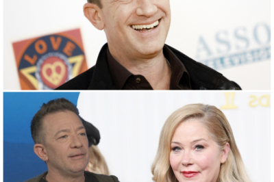 🐘 “David Faustino Reveals ‘Married with Children’ Reunion Plans to Stand by Christina Applegate! 🎭” “Is the magic of ‘Married with Children’ about to return?” In an exclusive update, David Faustino announces the reunion of the classic sitcom, driven by a desire to support Christina Applegate. As fans look forward to the return of their favorite characters, the reunion promises not only laughter but also a powerful message of friendship and solidarity. How will this reunion reshape the show’s legacy? 👇