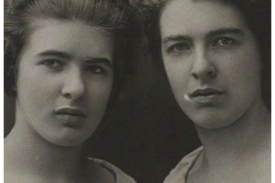 This photo of two sisters looks normal — but it hides a dark secret   Look at this photograph.  Two sisters.  Perfectly normal, right? They look innocent, almost sweet.  But this single image hides one of the most infamous cases in French history.  What these sisters did was so disturbing, so unexpected that it forced the country to rethink its laws.  Their names were Christine and Leia Papan.  And by the end of this video, you’ll understand why this photo still feels so haunting.  But to understand what happened that night, we need to look at the darkness they came from.  The childhood that broke them.  Christine was born in 1905, Leia in 1911.  Their childhood wasn’t just hard.  It was a chain of pain and neglect that shaped everything they became.  Their father, Gustav Papan, was often gone for weeks, and when home, he was harsh.  Neighbors recalled constant fights and shouting coming from the house.  But their mother, Clemens, may have been even worse. 👉 Click the link below to read the full story…