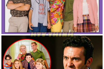 🙊 The Dark Secrets Behind “The Wonder Years”: Cast Refuses to Return to Haunted Set 🕵️‍♂️🔒  In a shocking revelation, the beloved cast of “The Wonder Years” has vowed never to return to the original set, haunted by the disturbing allegations against its star, Fred Savage. Once celebrated as a young prodigy, Savage’s legacy crumbled when six women came forward with chilling stories of misconduct that date back to 1993. As the truth surfaces, the nostalgia surrounding the iconic show is shattered, leaving fans to grapple with the dark reality behind their cherished memories. With the clock ticking on the show’s legacy, what other hidden truths lie beneath the surface, waiting to be uncovered? The fallout from these revelations could change everything we thought we knew about this classic series. 👇