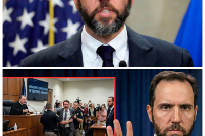 🐘 🚨 “No!” He Cries as Judge Commands Immediate Execution of Sentence: A Legal Showdown! 🕵️‍♂️ “In a moment that will be remembered in legal history, Jack Smith’s desperate scream echoed through the courtroom as the judge issued a stunning order!” The immediate execution of his sentence sent shockwaves through the audience, raising eyebrows and sparking discussions about the fairness and implications of such a decision. Smith’s emotional reaction underscores the gravity of the situation, leaving many to wonder how this moment will affect the ongoing legal battle. Will this courtroom drama lead to new developments, or is it just the beginning of a tumultuous journey? The tension is palpable! 👇